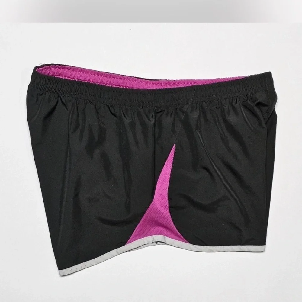 Nike Athletic Shorts, Size L - Picture 3 of 8